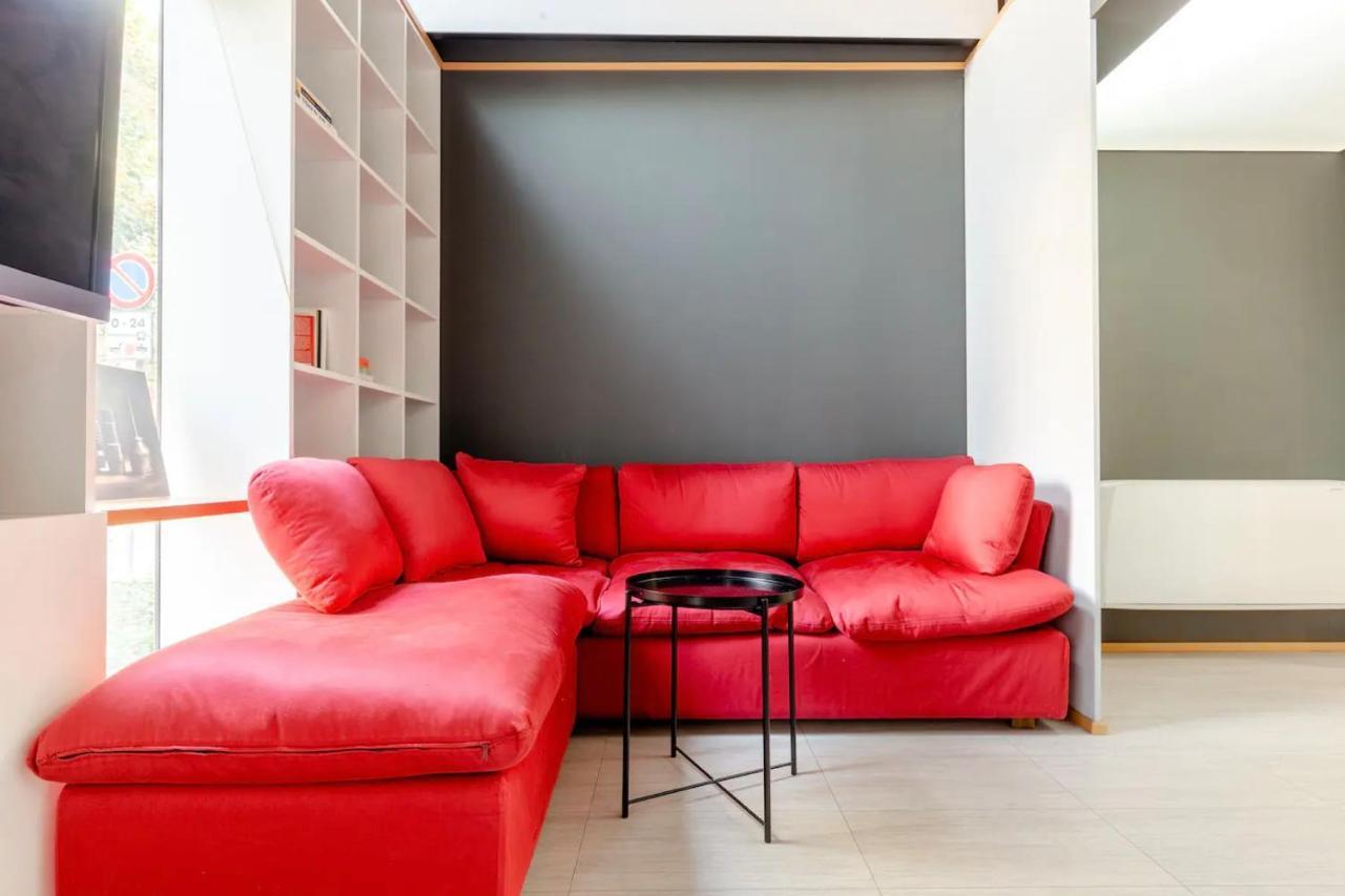 Design Spacious Loft In Navigli - Hosted By Sweetstay Milano Eksteriør billede